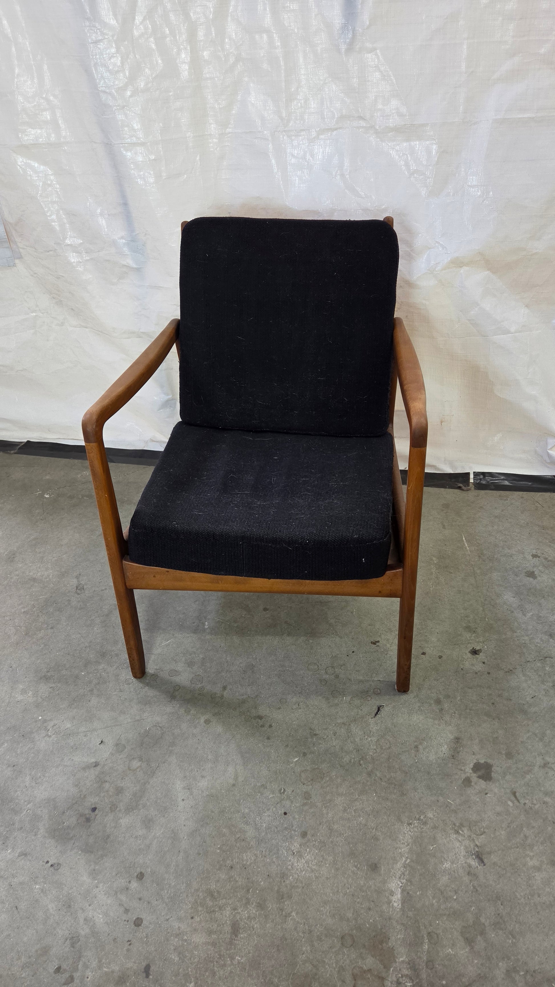 Ole Wanscher "Senator" Chair Pair
