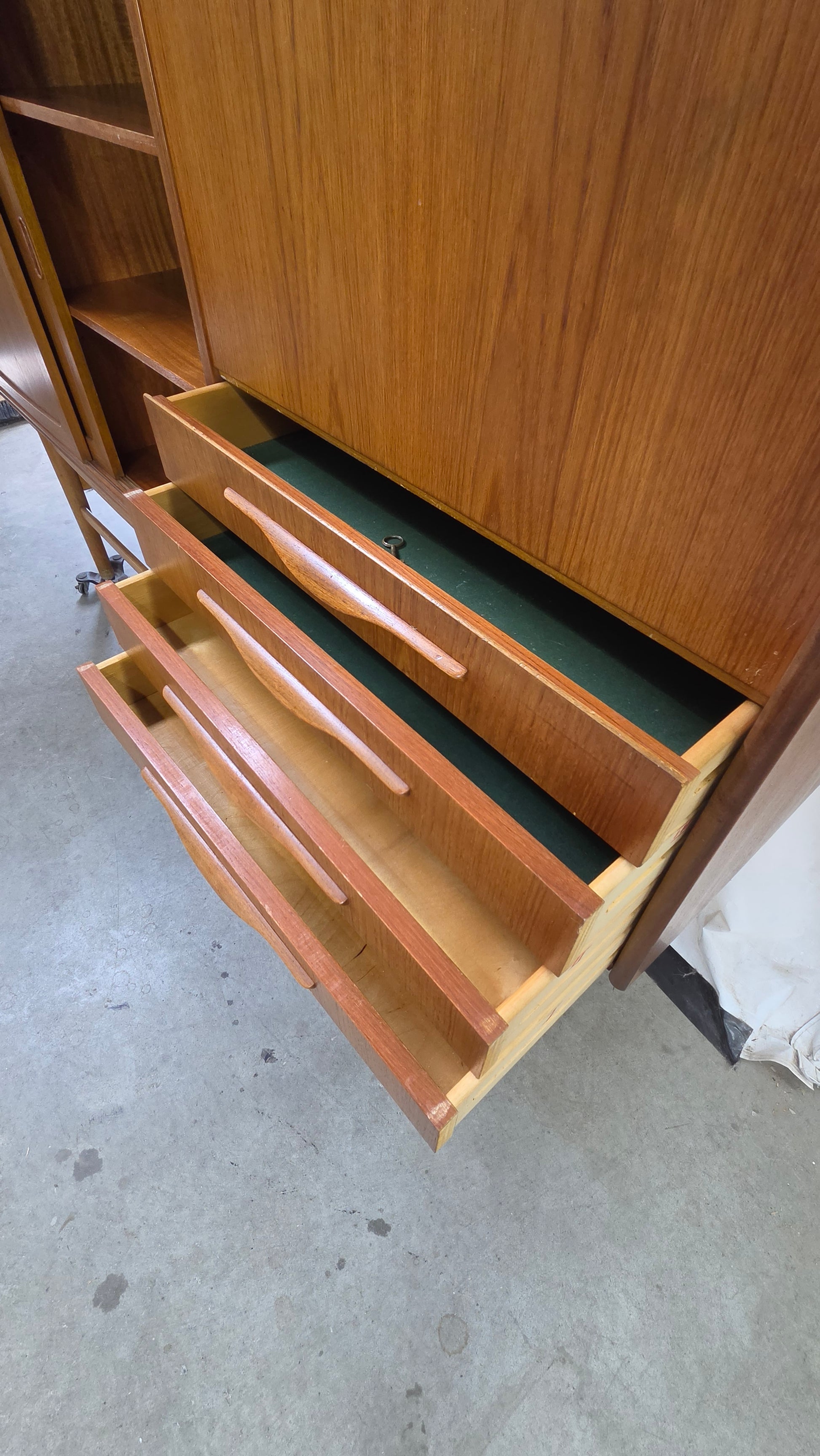 Danish Teak Tall Bar Cabinet Sideboard 0526-007