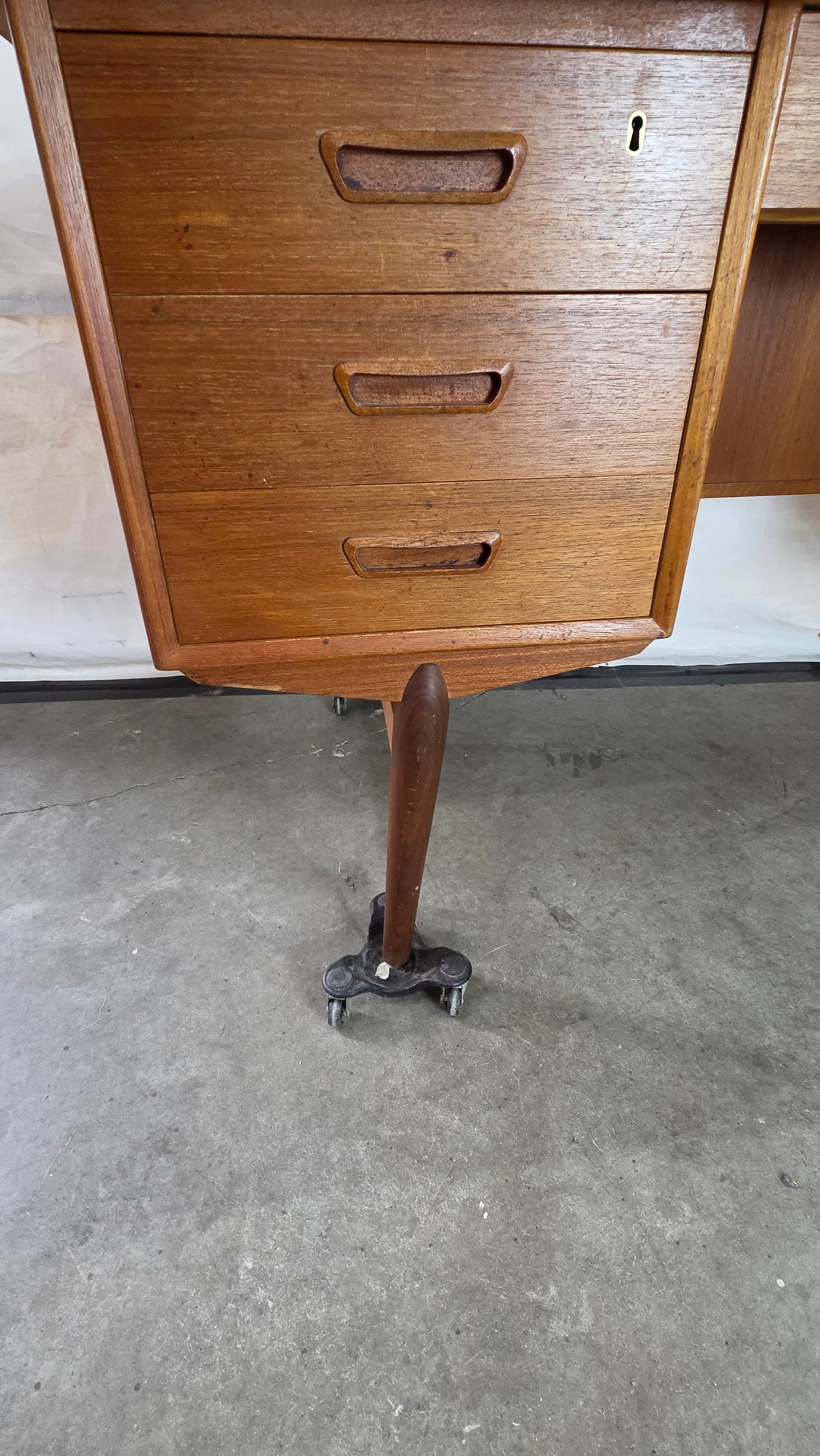 Danish Teak Desk DESK-0526-001