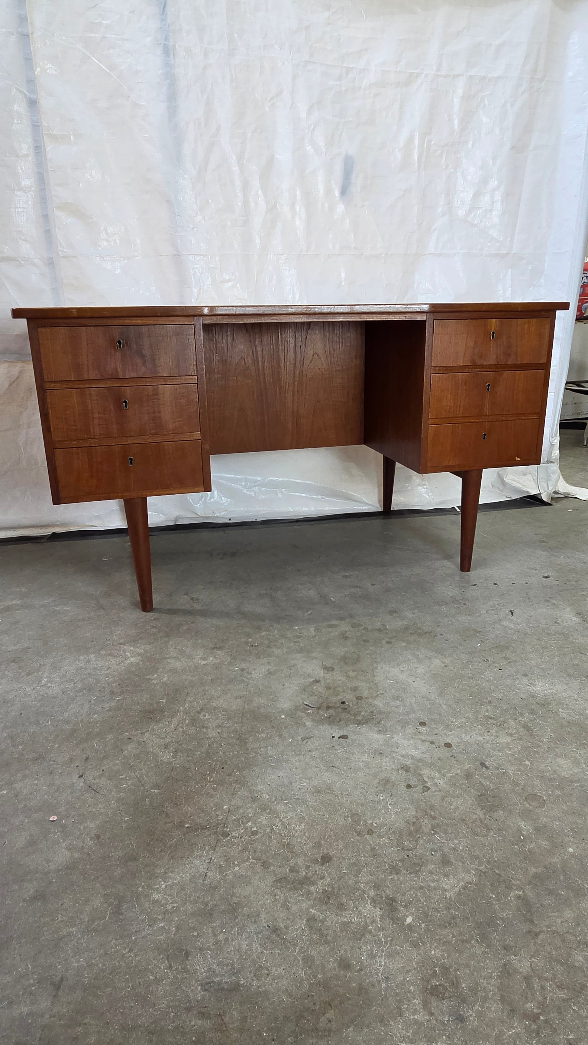 Danish Teak DESK-0526-008