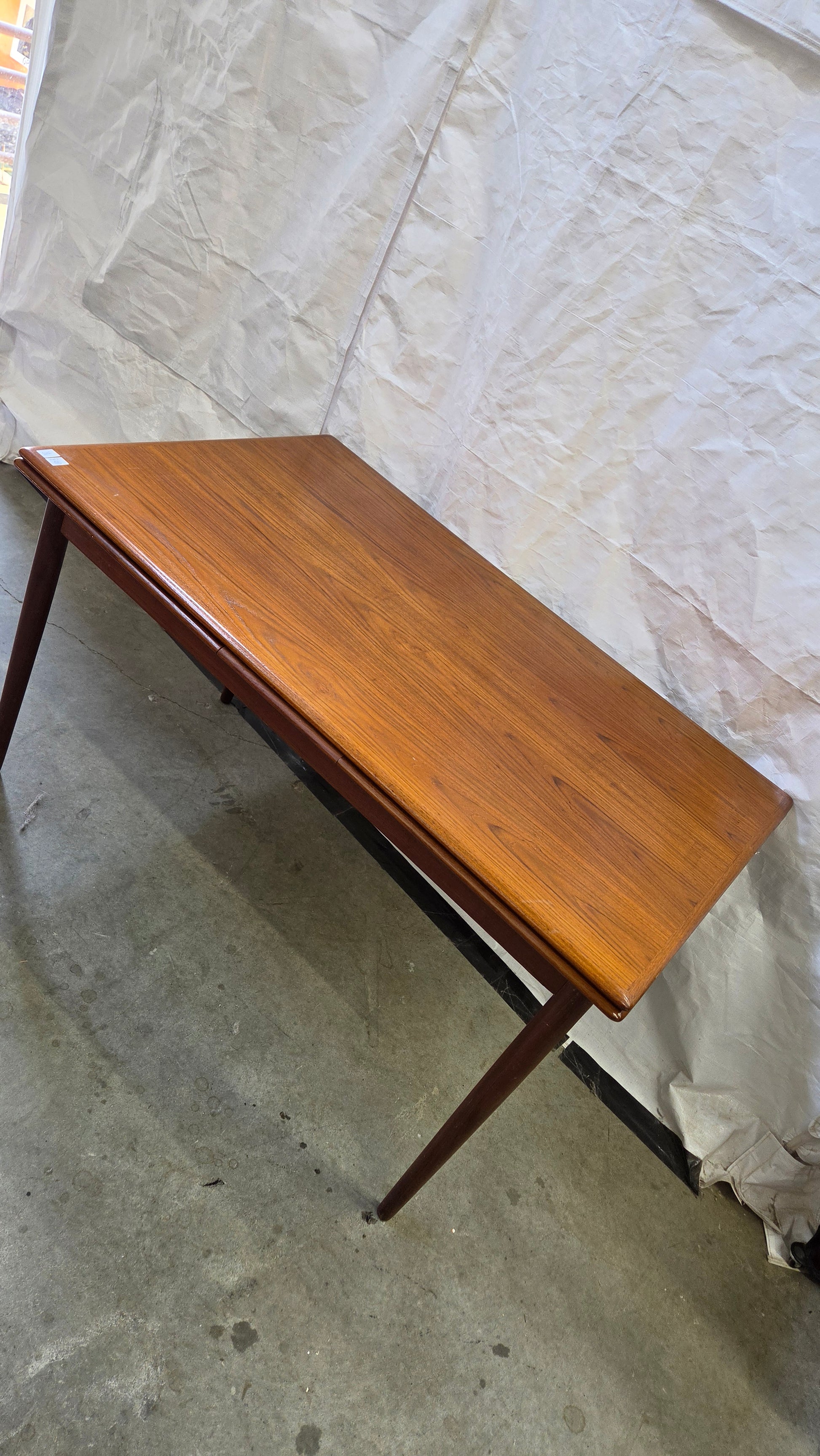 Expandable Teak Dining Table - DITA-0526-010