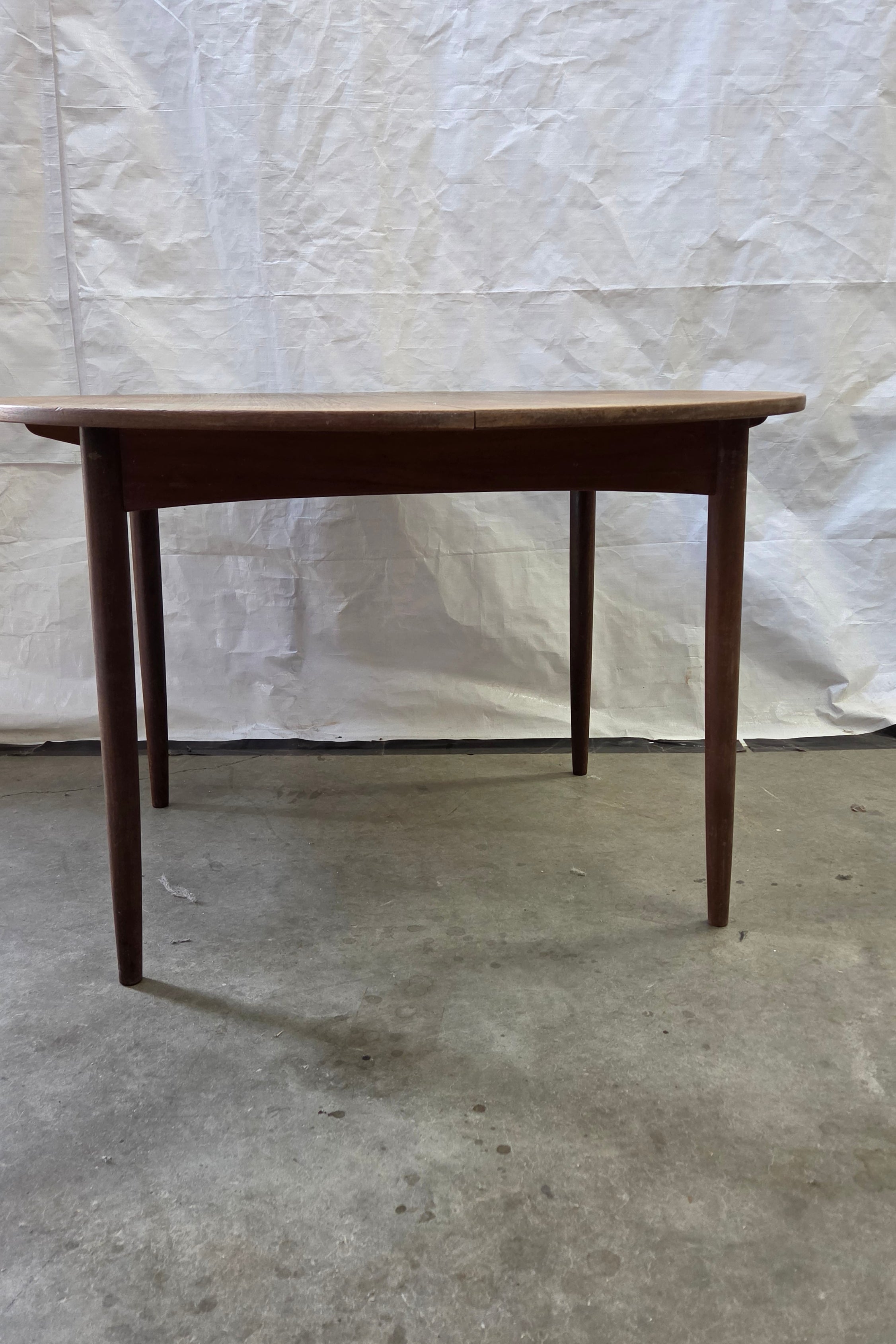 Round Teak Dining Table DITA-0526-001