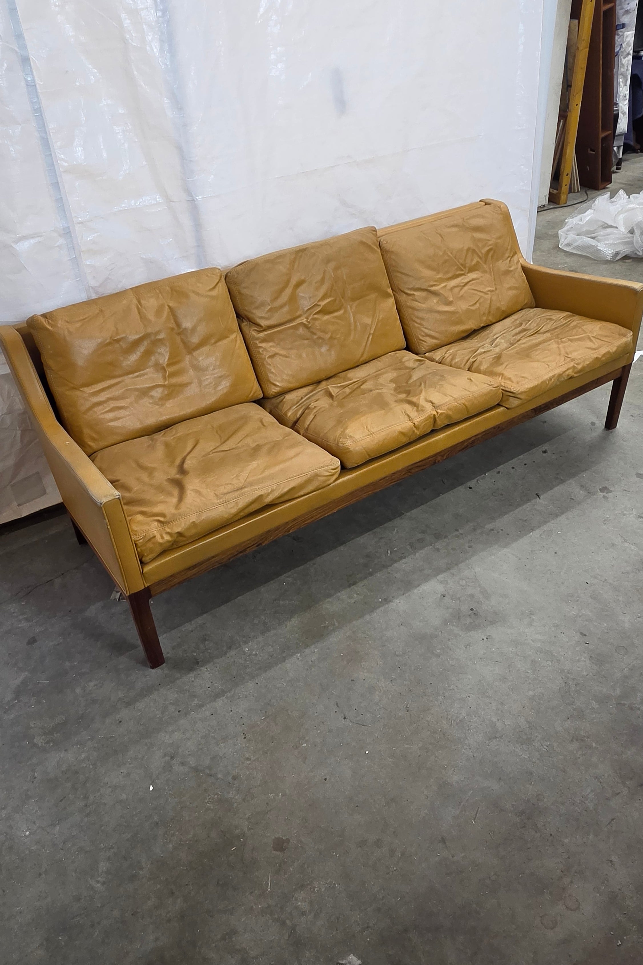 COUH0520005 Leather Danish Sofa