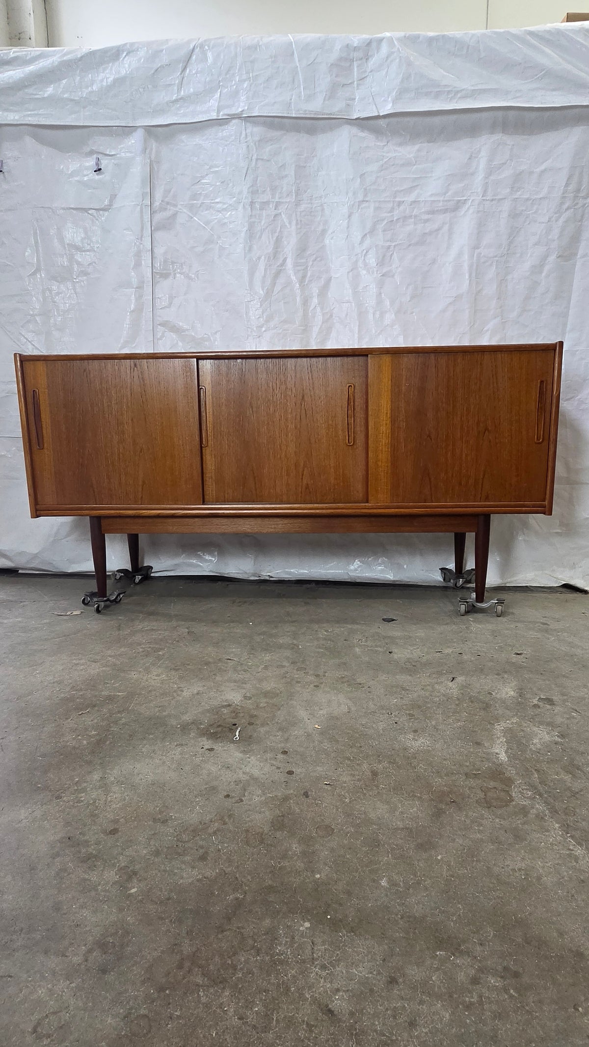 Teak Credenza with Sculptural Pulls CRDZ0526002