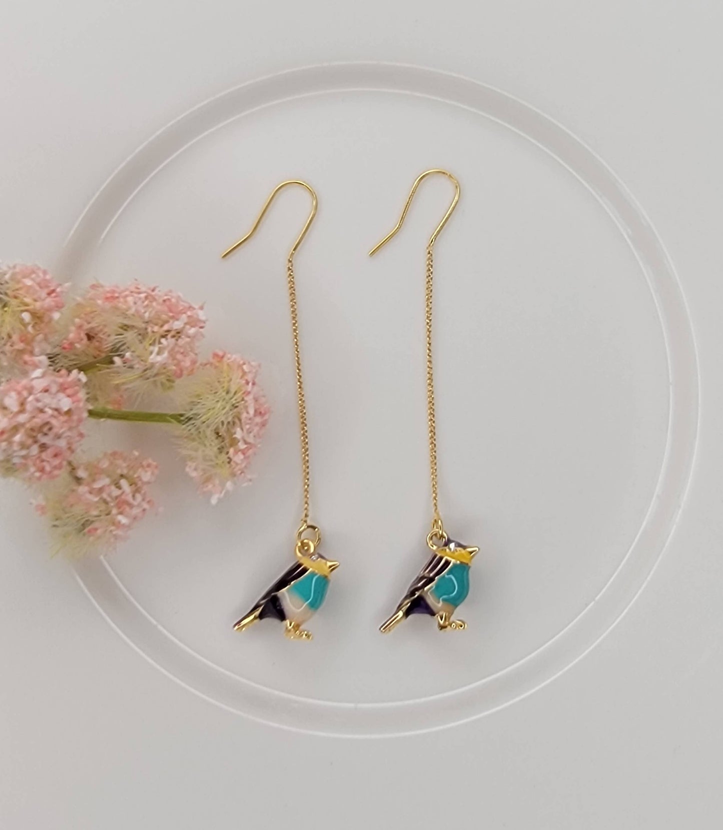BIRD THREADER EARRING.