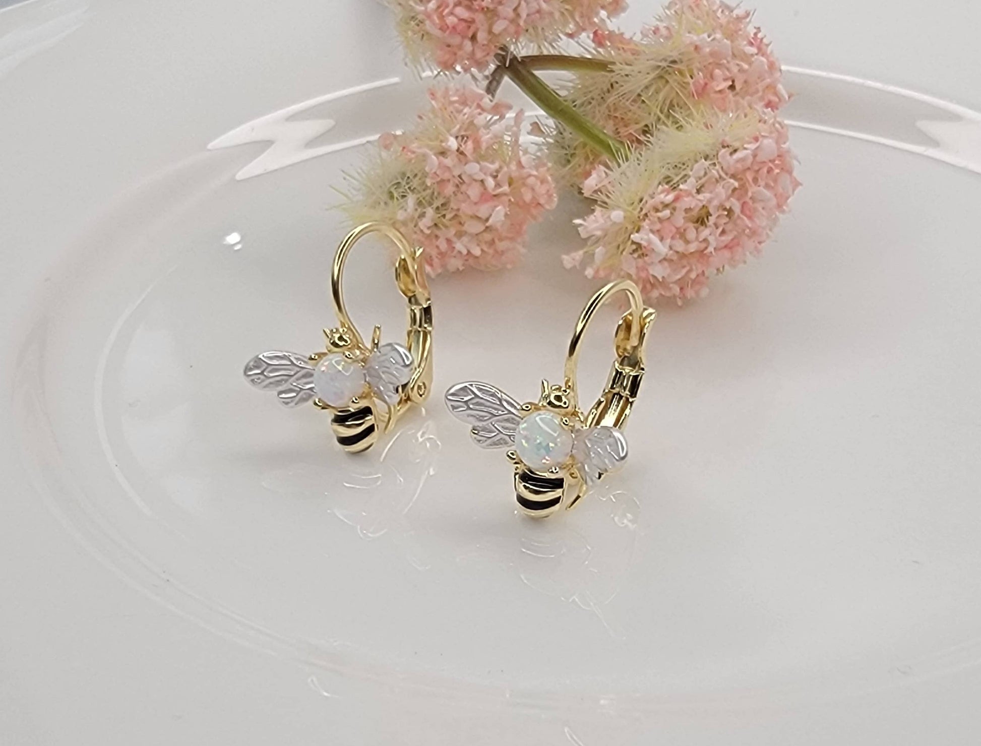 BEE EARRINGS