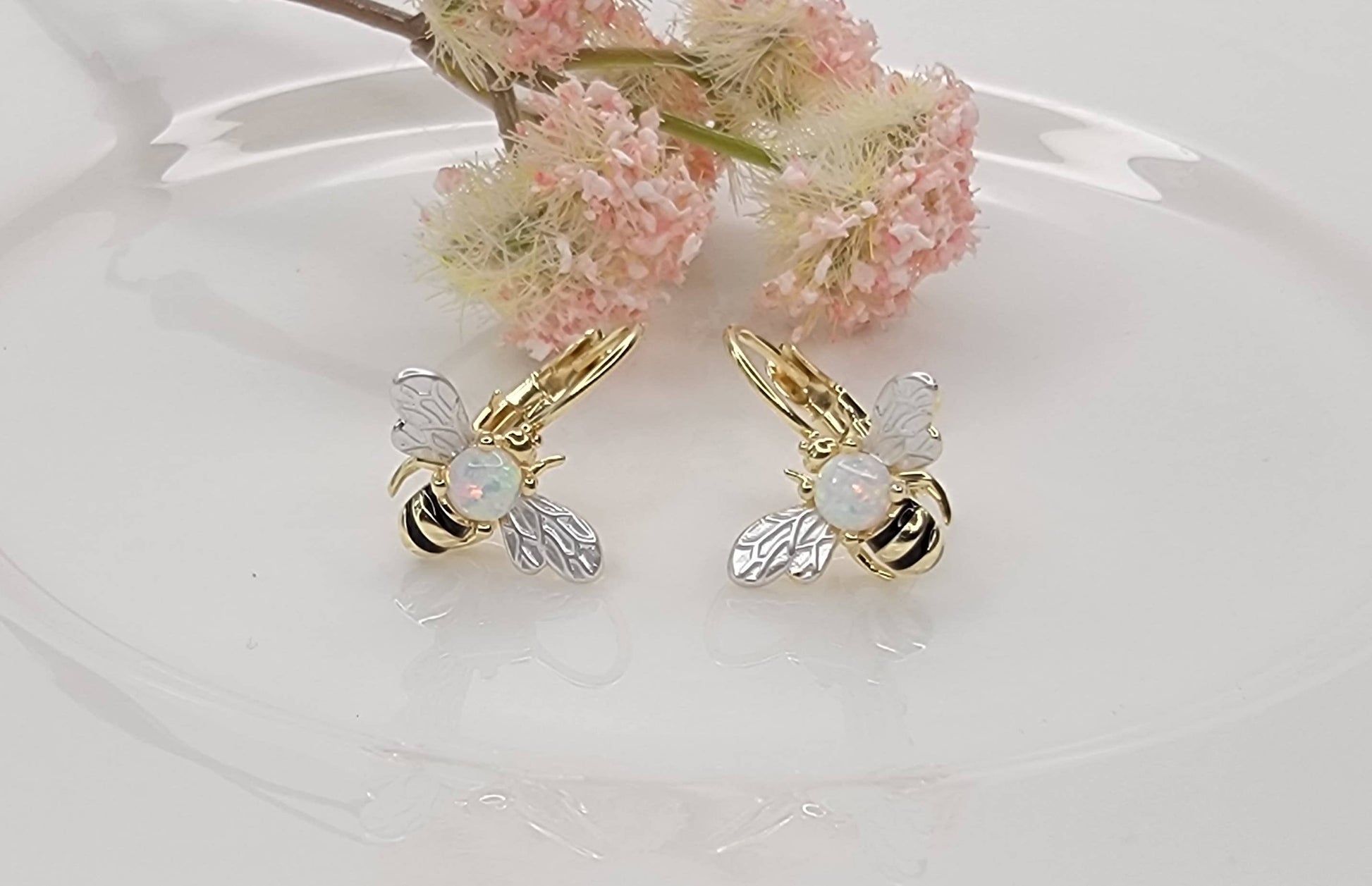 BEE EARRINGS