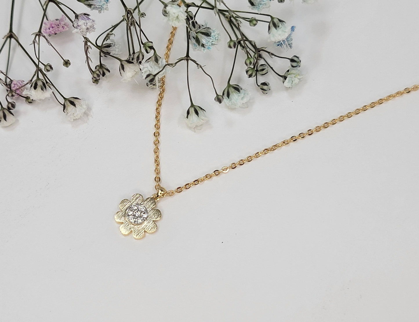 Sunflower Shape Necklace