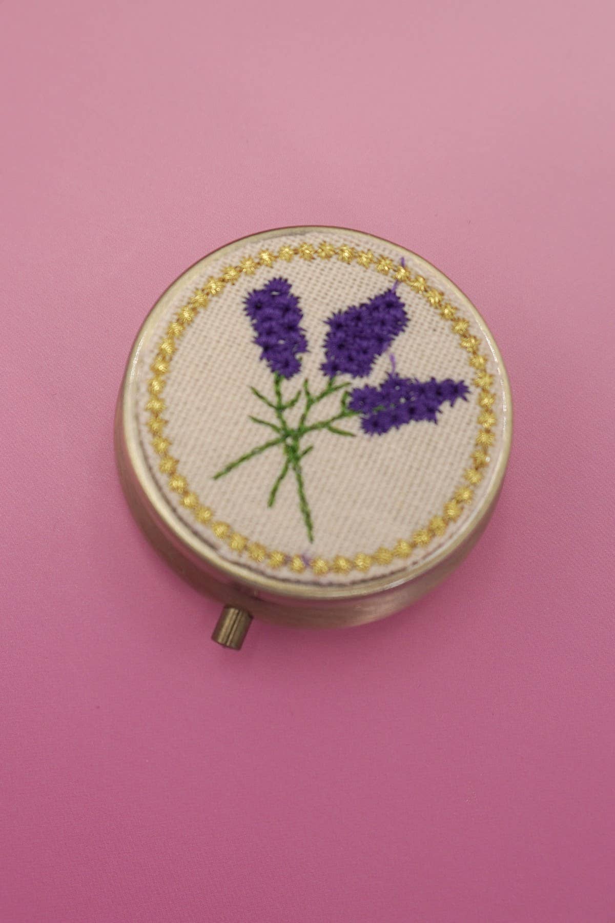 FLORAL EMBROIDERY JEWELRY BOX