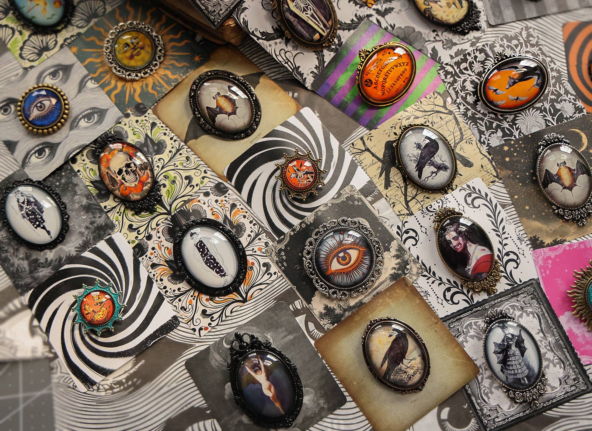 Vintage Halloween Brooch