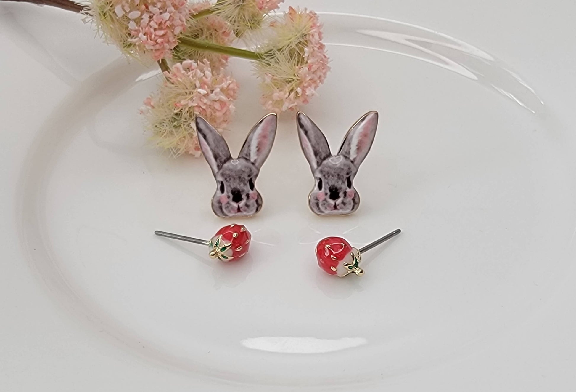 BUNNY WITH STRAWBERRY POST EARRINGS