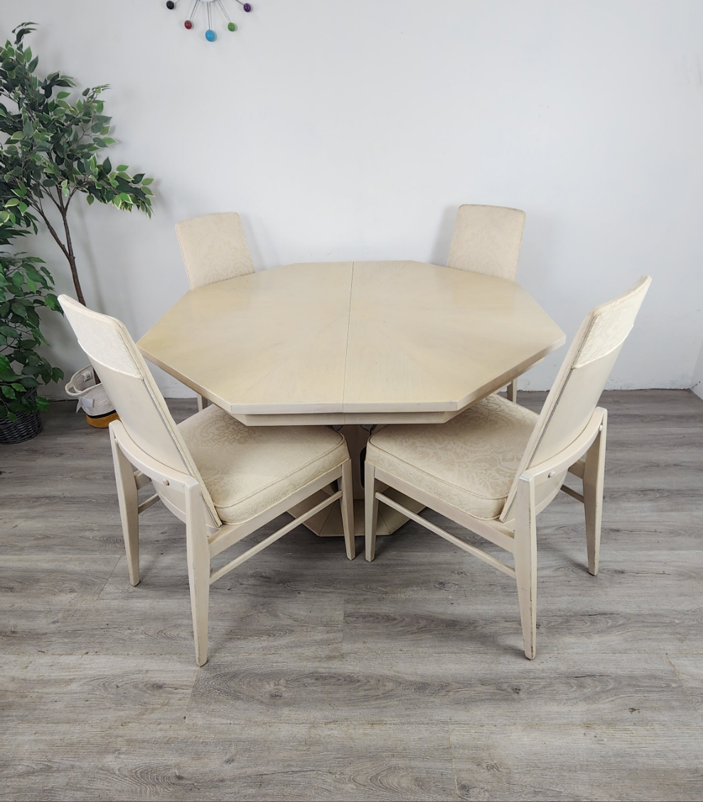 Walter of Wabash Dining Set