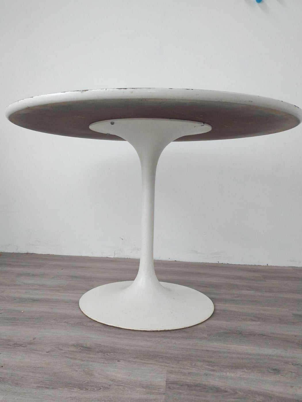 Burke Tulip Table and Chair Set