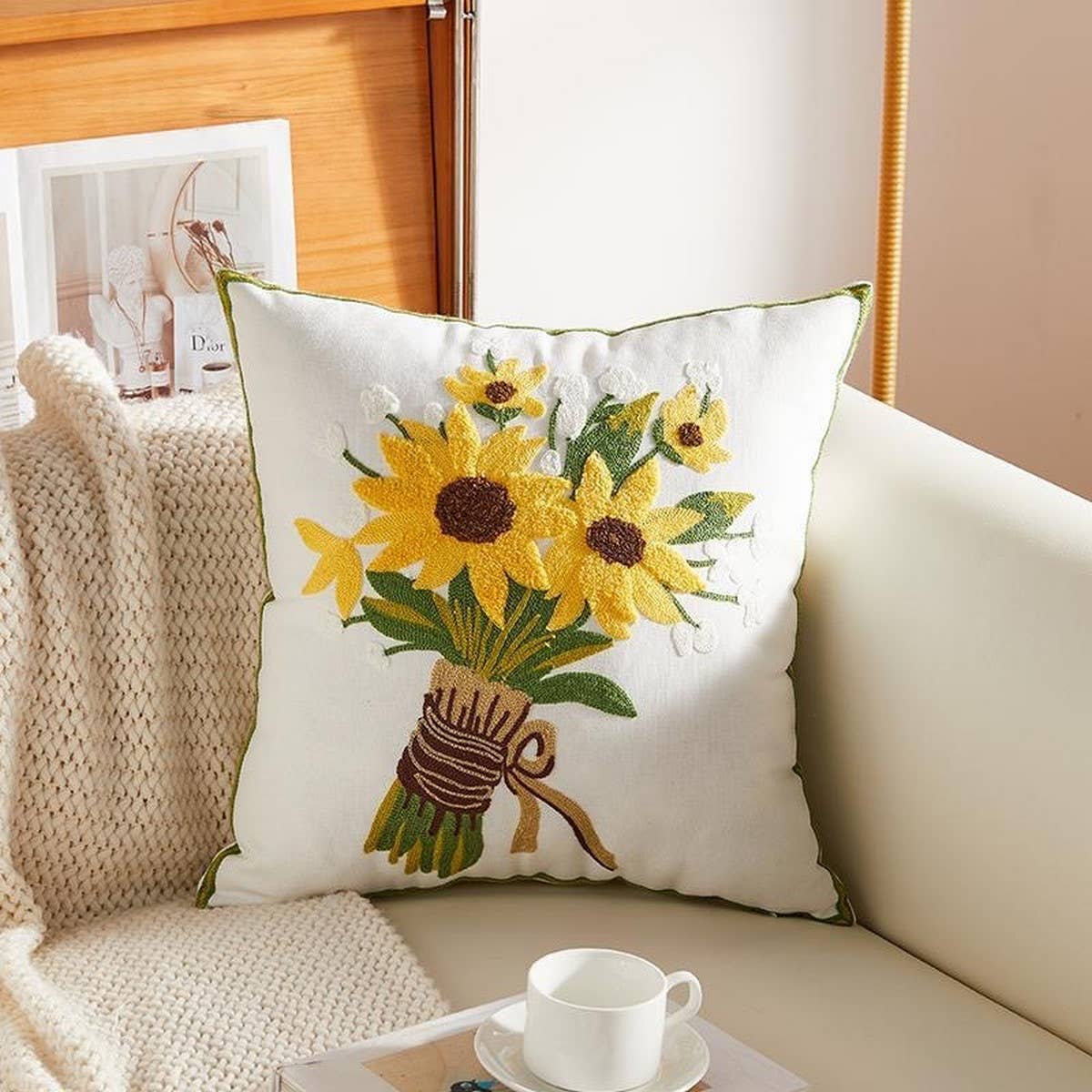 Tulip Pillow