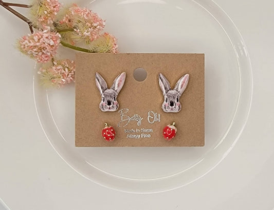 BUNNY WITH STRAWBERRY POST EARRINGS