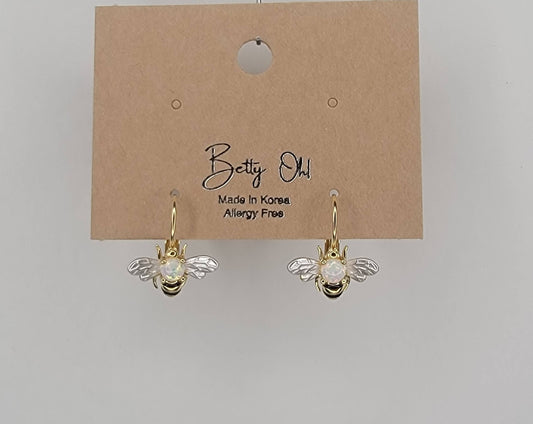 BEE EARRINGS