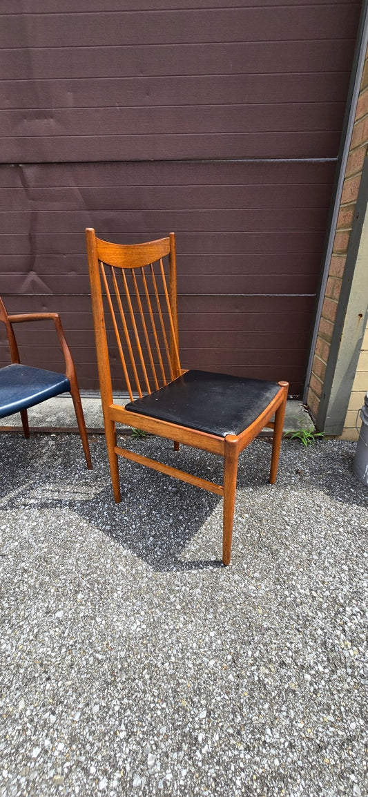 Arne Vodder for Sibast Dining Chairs - Vintage MC