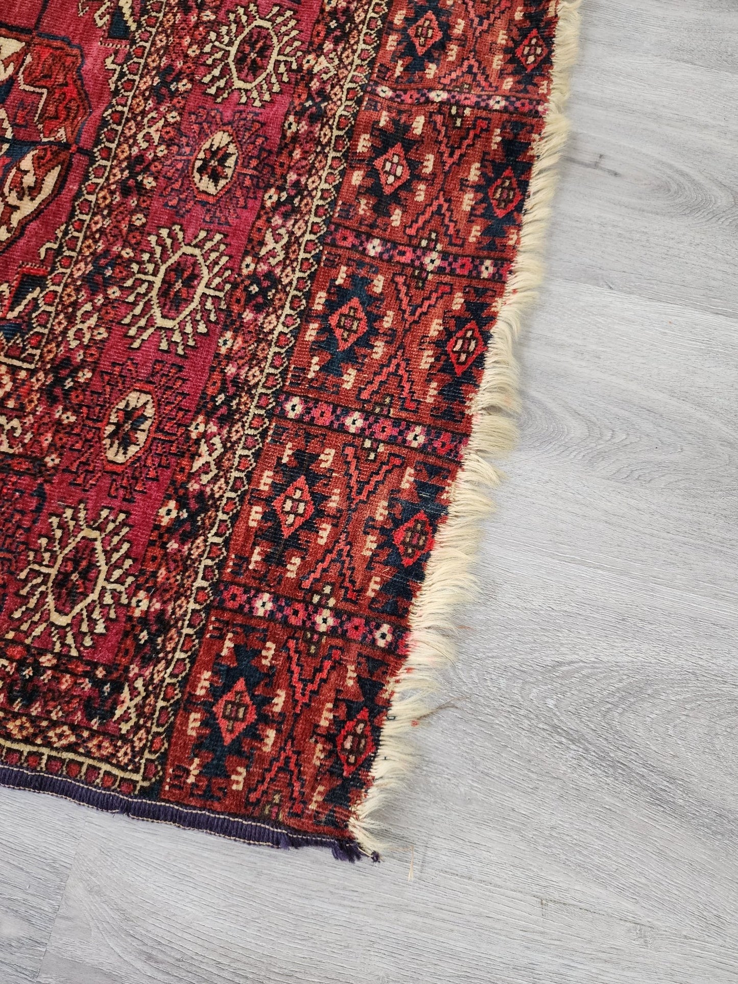 BB062302 Wool Bokhara Rug in Red - Vintage MC