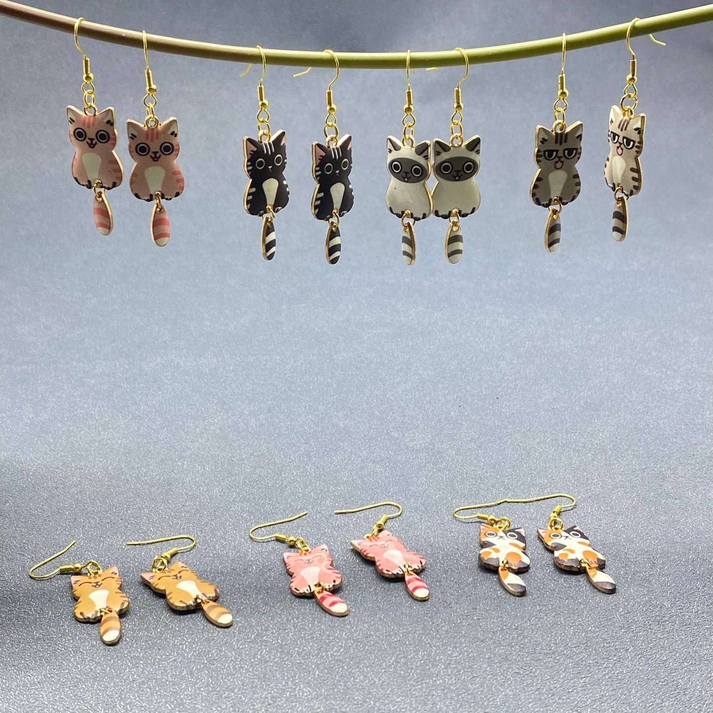 Cat Dangle Earrings - Vintage MC