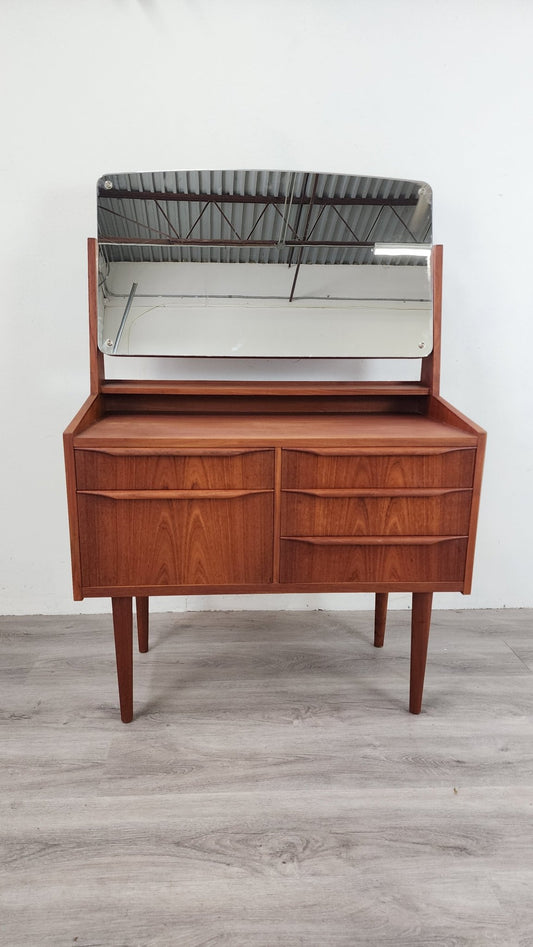 Danish 1960s Teak Vanity - Vintage MC