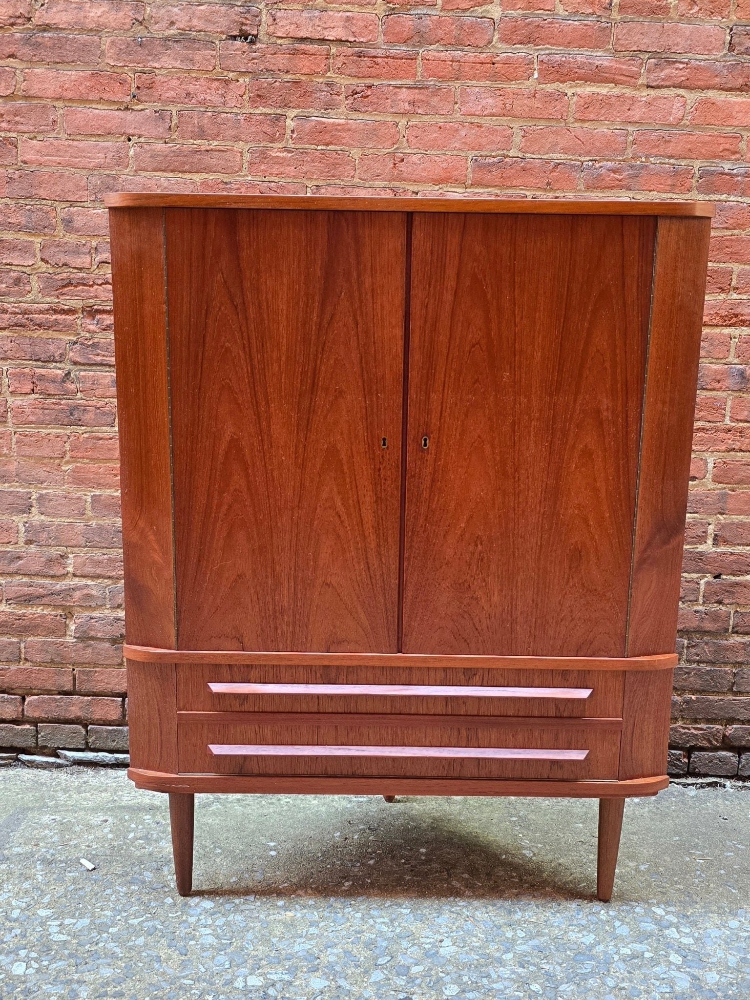 Danish Teak Corner Cabinet - Vintage MC