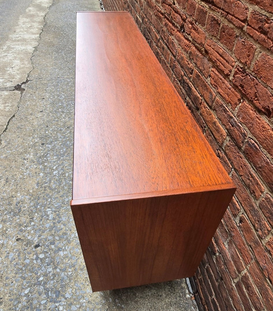 Danish Teak Credenza 726001 - Vintage MC