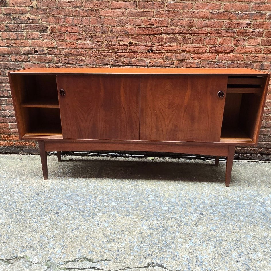 Danish Teak Credenza 726001 - Vintage MC