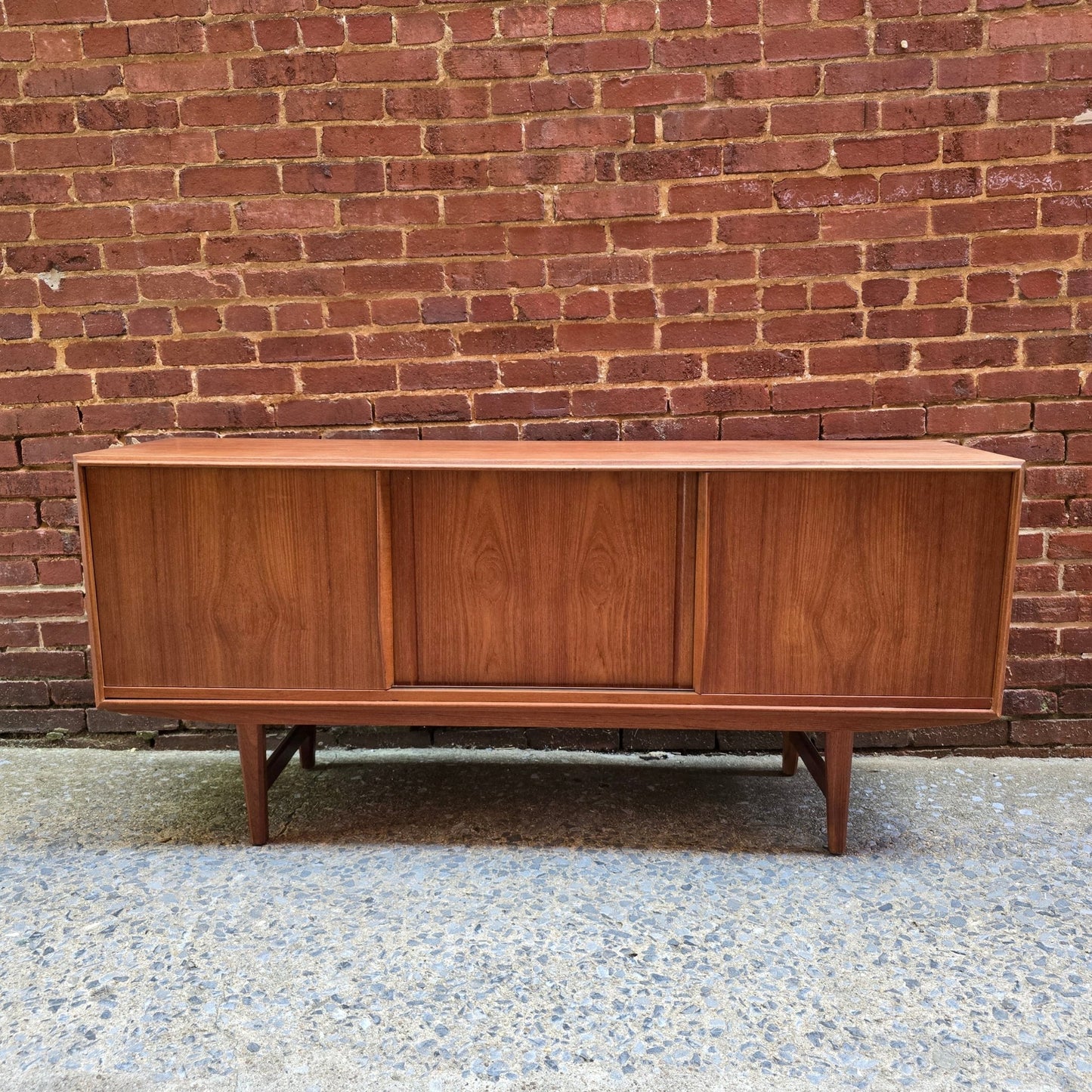 Danish Teak Sideboard ST0425001 - Vintage MC