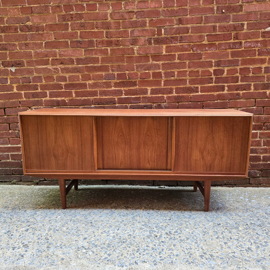 Danish Teak Sideboard ST0425001 - Vintage MC