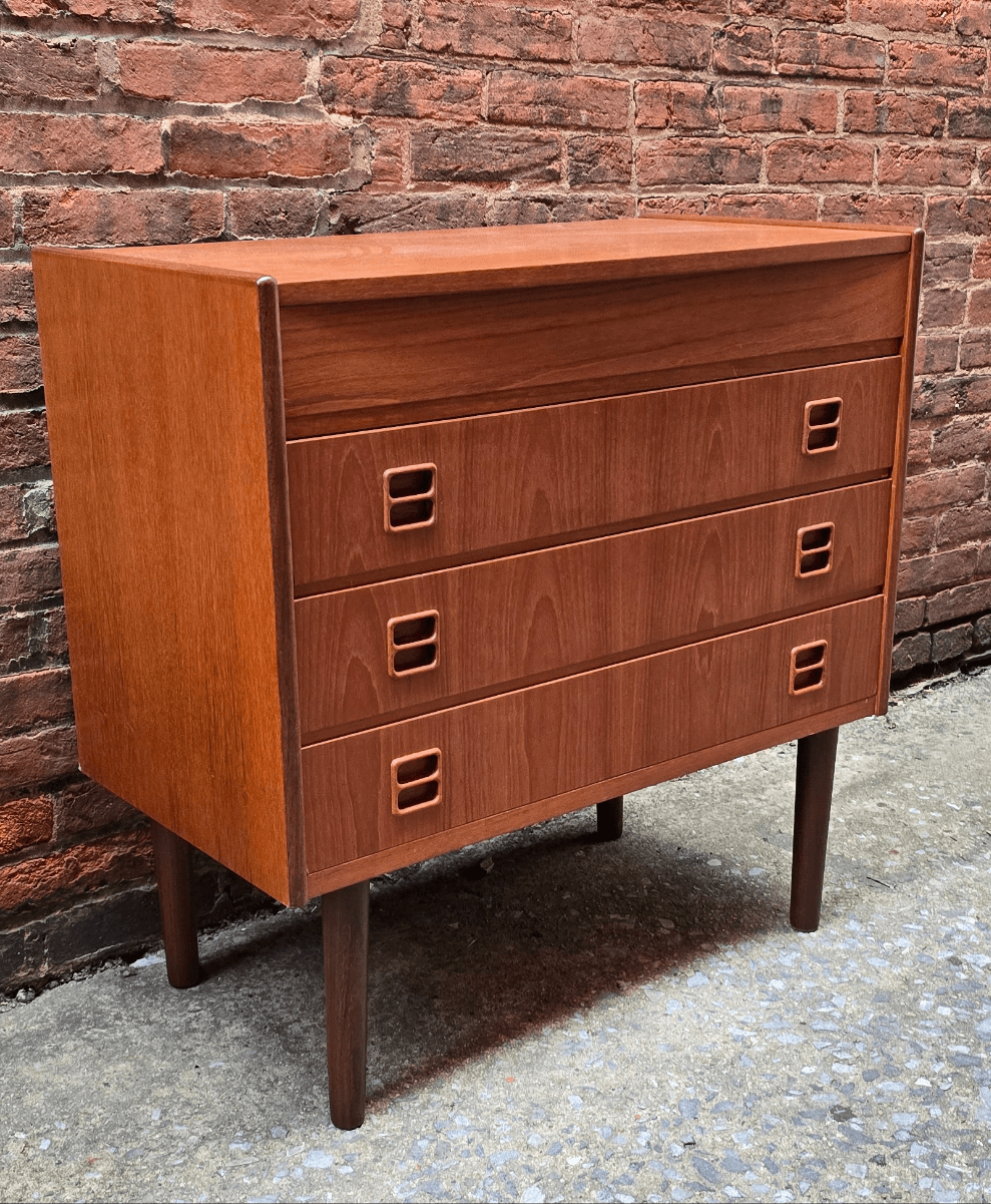 Danish Teak Vanity 0725026 - Vintage MC