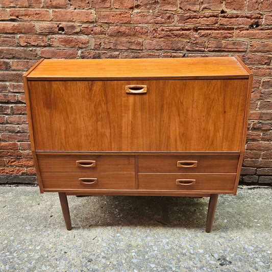 Danish Teak Vintage Vanity Bar Cabinet 0525ST003 - Vintage MC