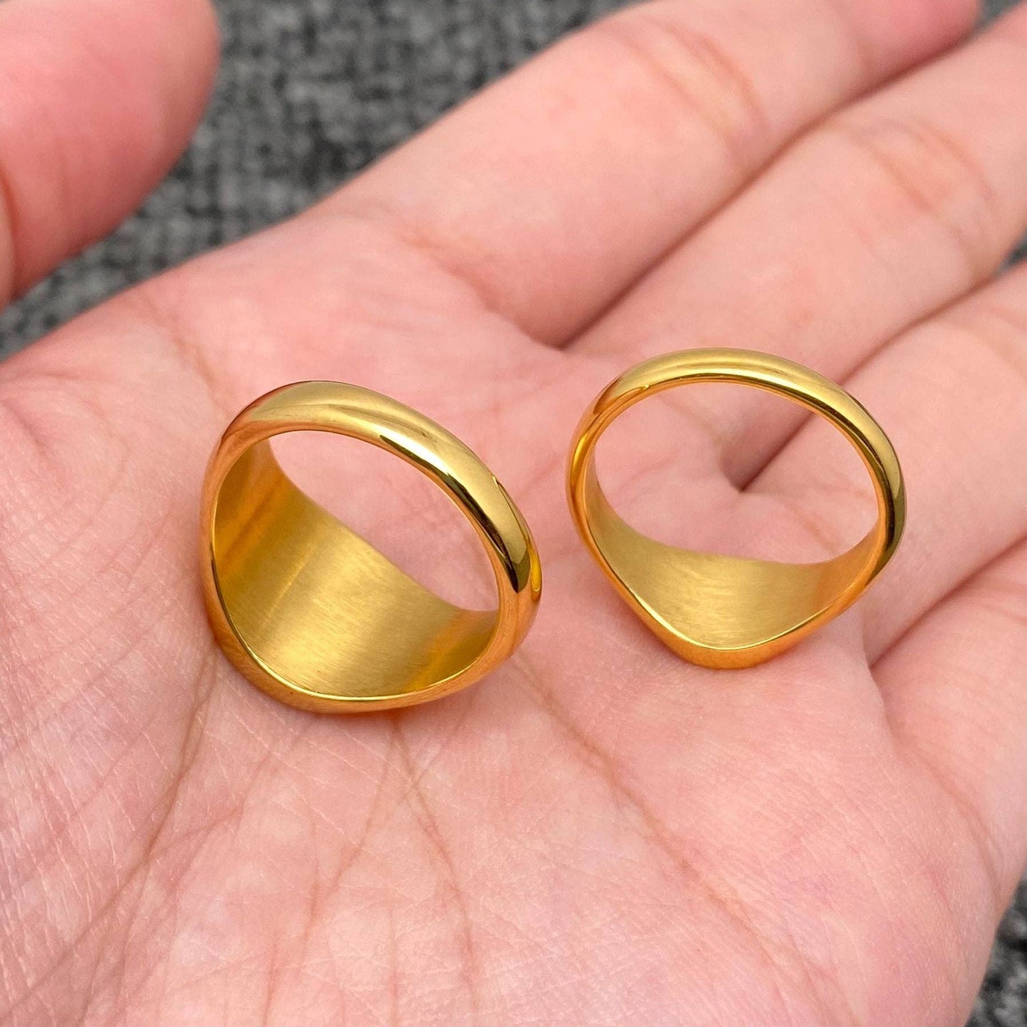 18K Gold Plated Stainless Steel Smiley Face Ring - FGS