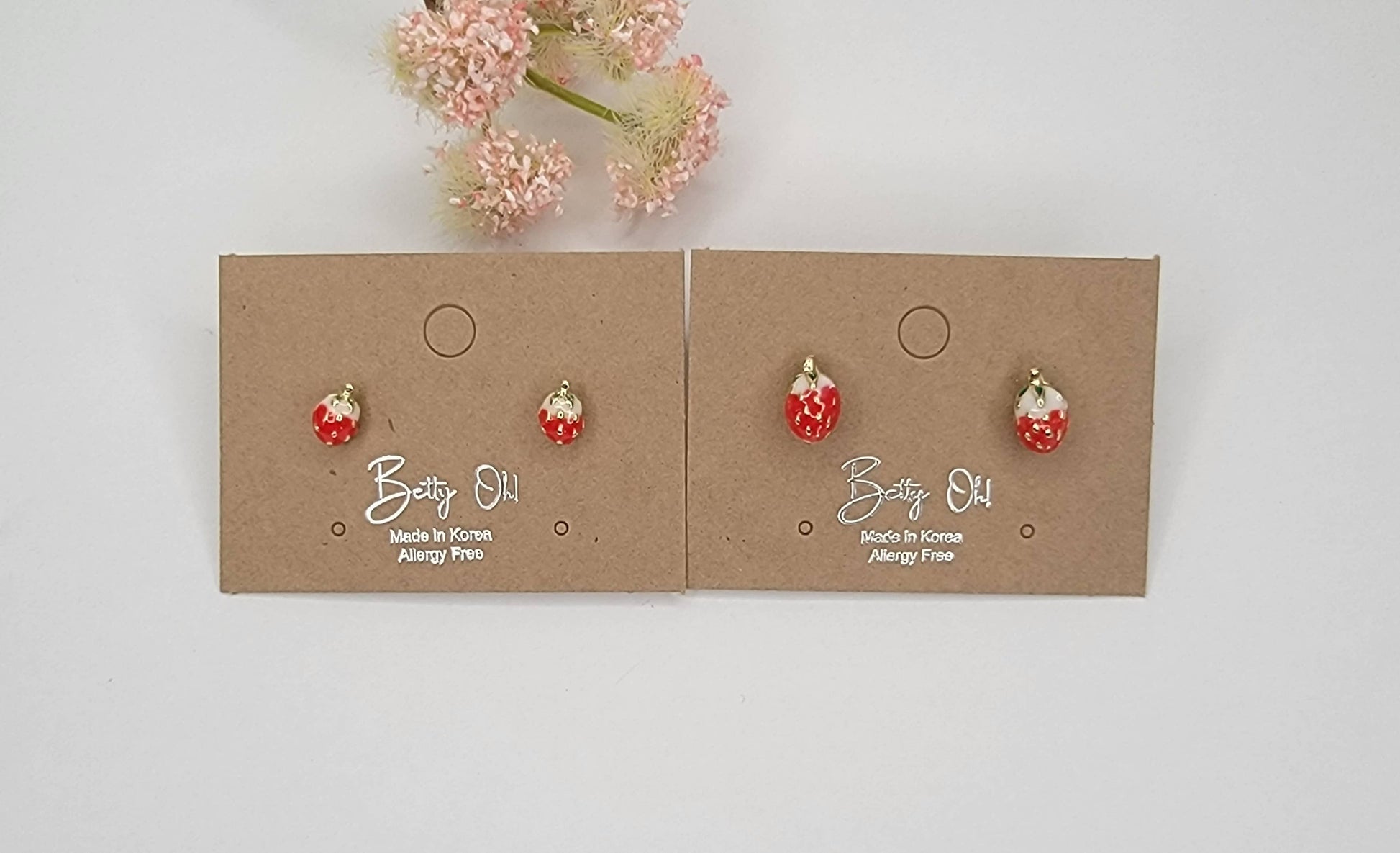 3D MINI STRAWBERRY POST EARRINGS.