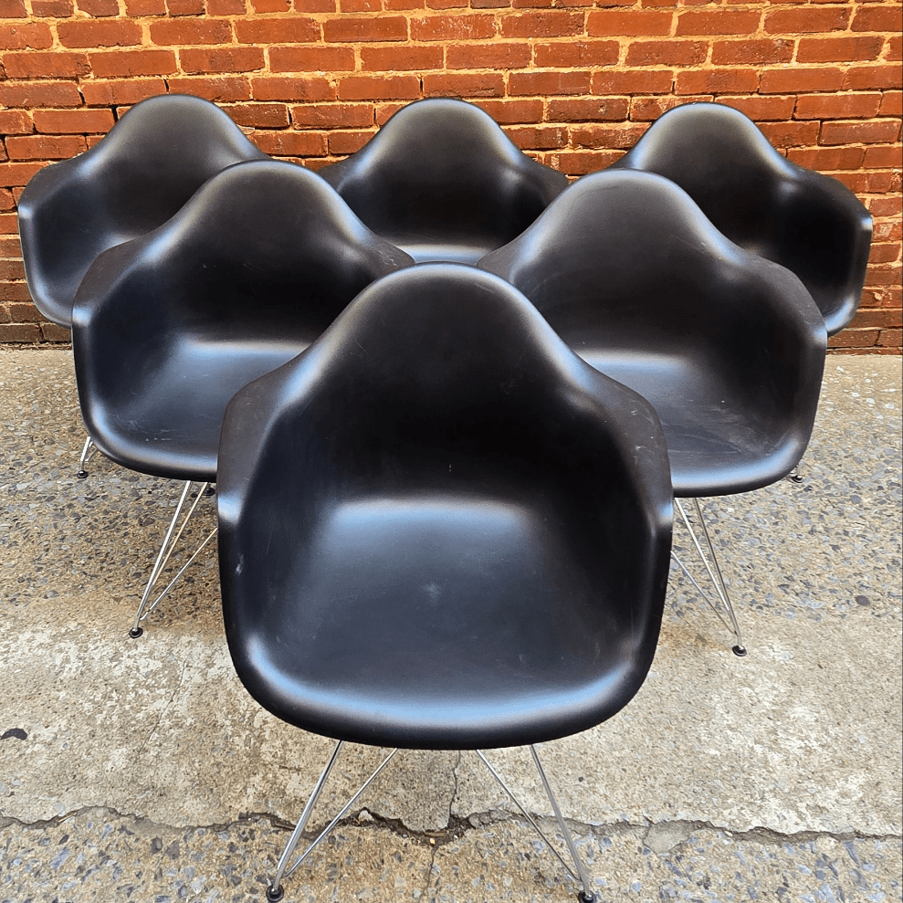 Eames Shell Chairs by Vitra - Vintage MC