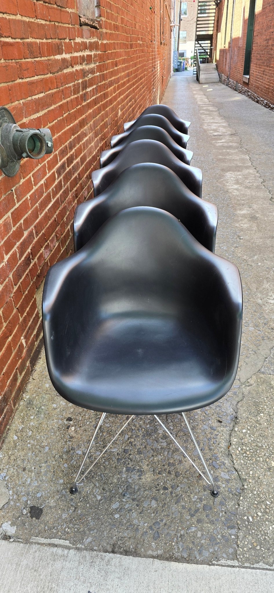 Eames Shell Chairs by Vitra - Vintage MC
