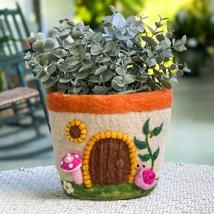 Felted Planter - Vintage MC