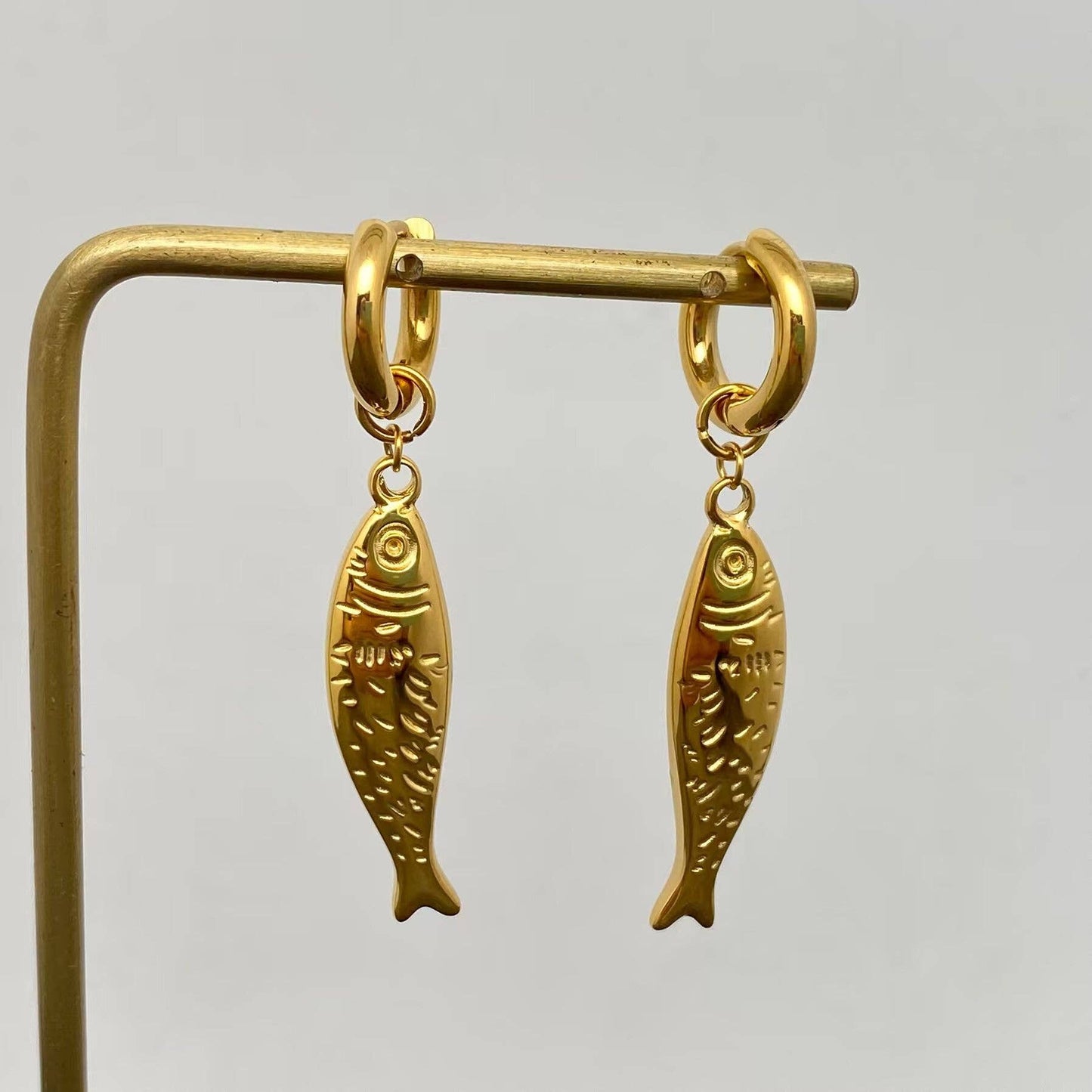 Fish Charm Huggie Earrings - Vintage MC