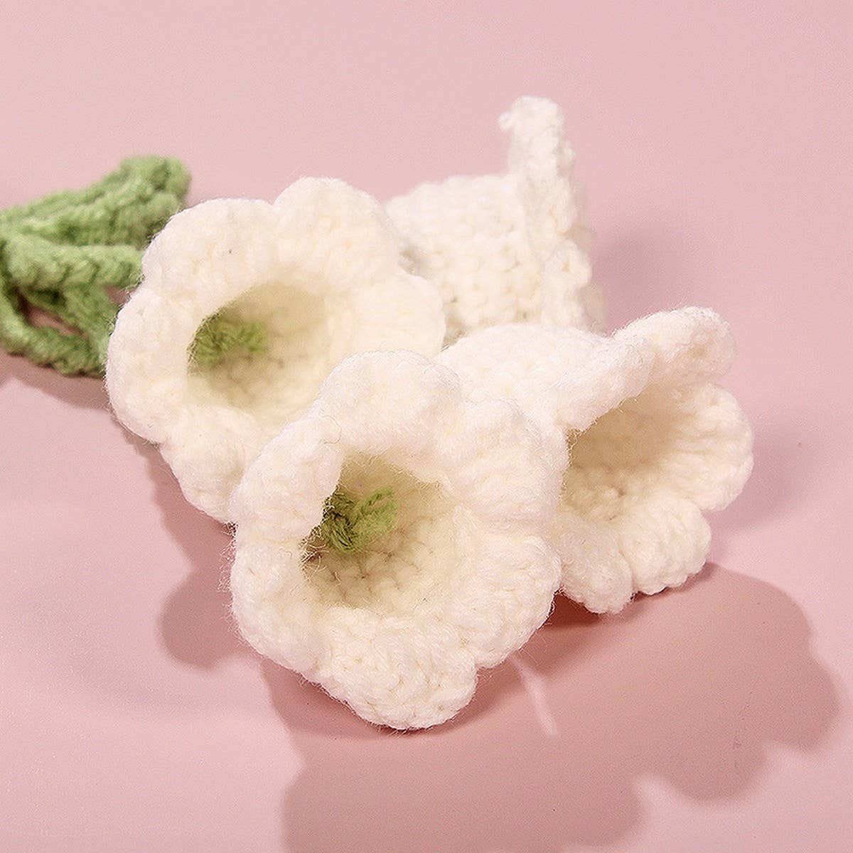 HANDWOVEN LILY OF THE VALLEY FLOWER KEYCHAIN - Vintage MC