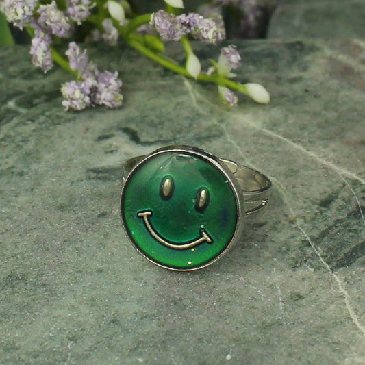Happy Moods Smiling Face Mood Ring - Vintage MC