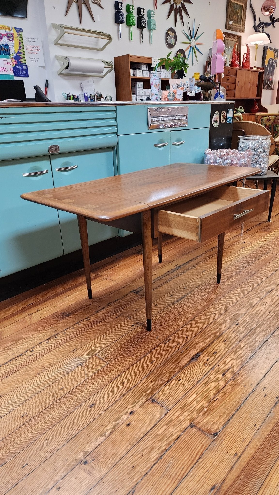 Lane Acclaim Drop Leaf Side Table – Vintage MC