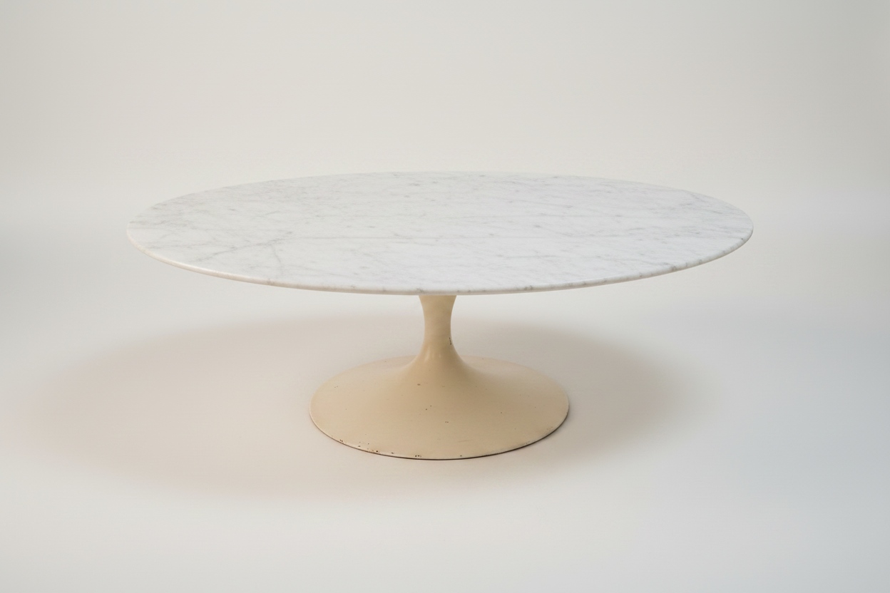 Early Knoll Tulip Coffee Table by Eero Sarrinen