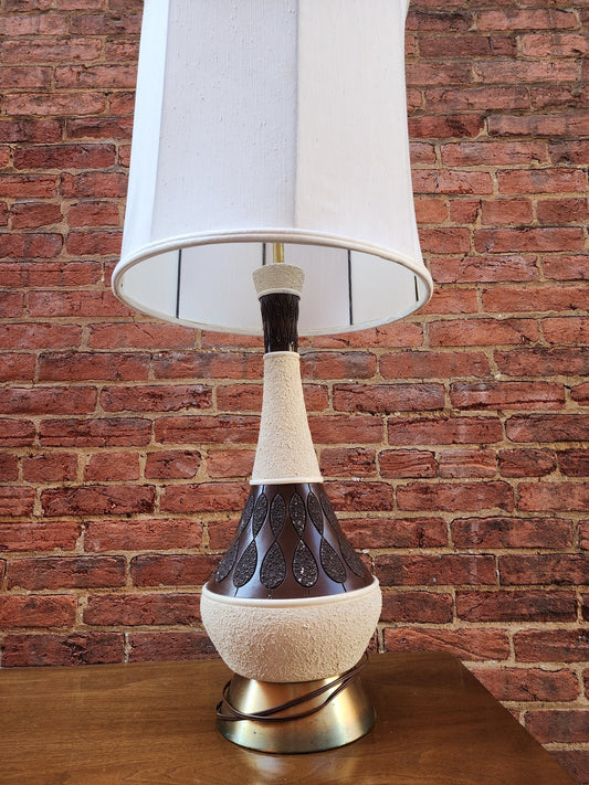 Mid - Century Modern Ceramic Lamp - Vintage MC