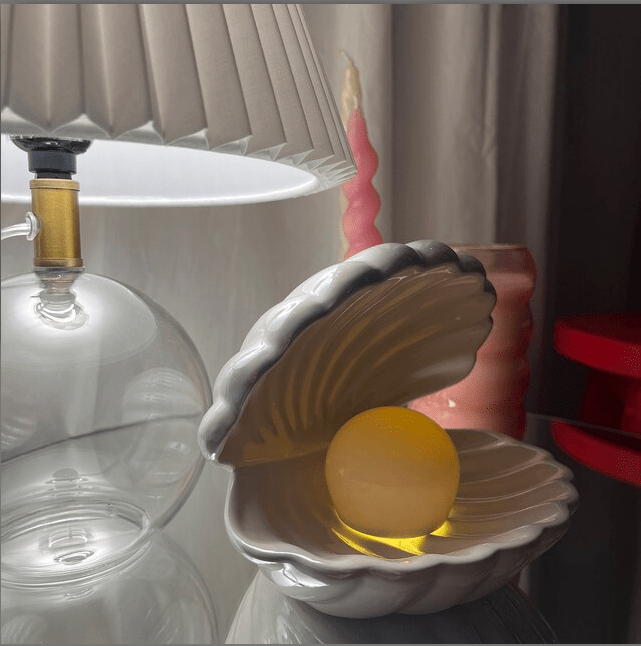 Pearl Decor Shell Jewelry Tray and Table Lamp - Vintage MC