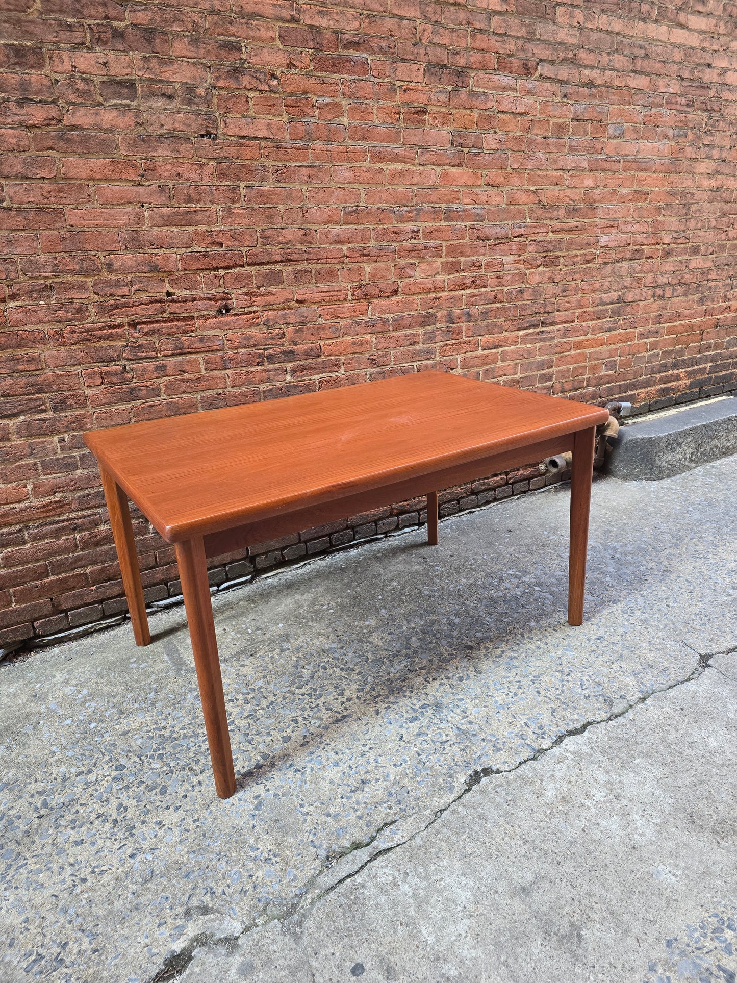 Teak Expandable Table by Henning Kjaernulf 0326002