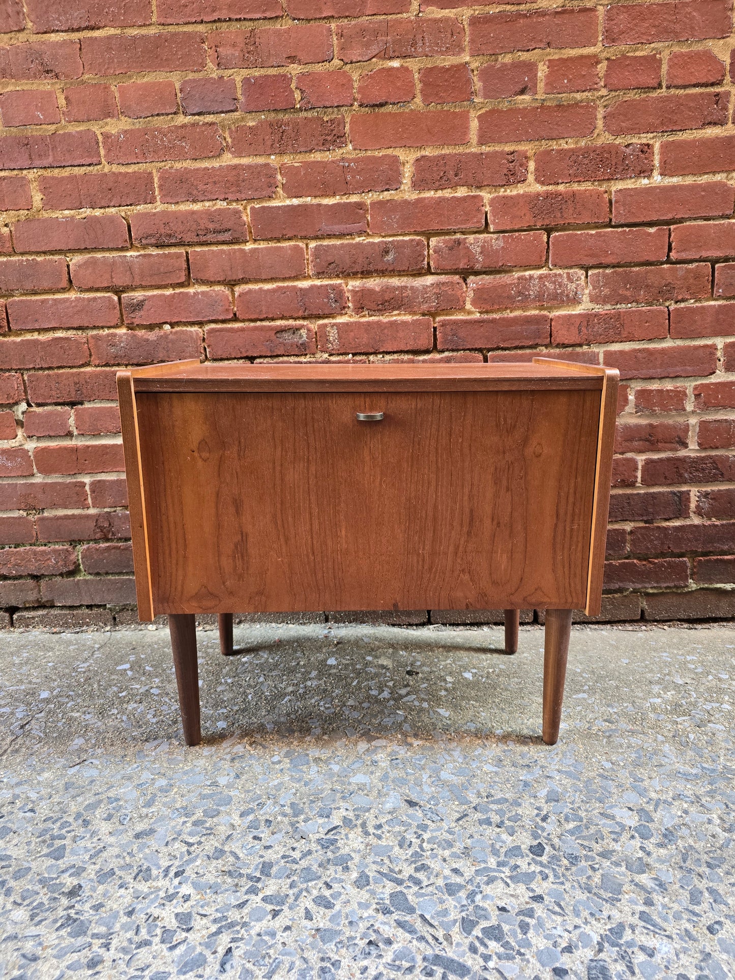 Danish Cabinet 0326004