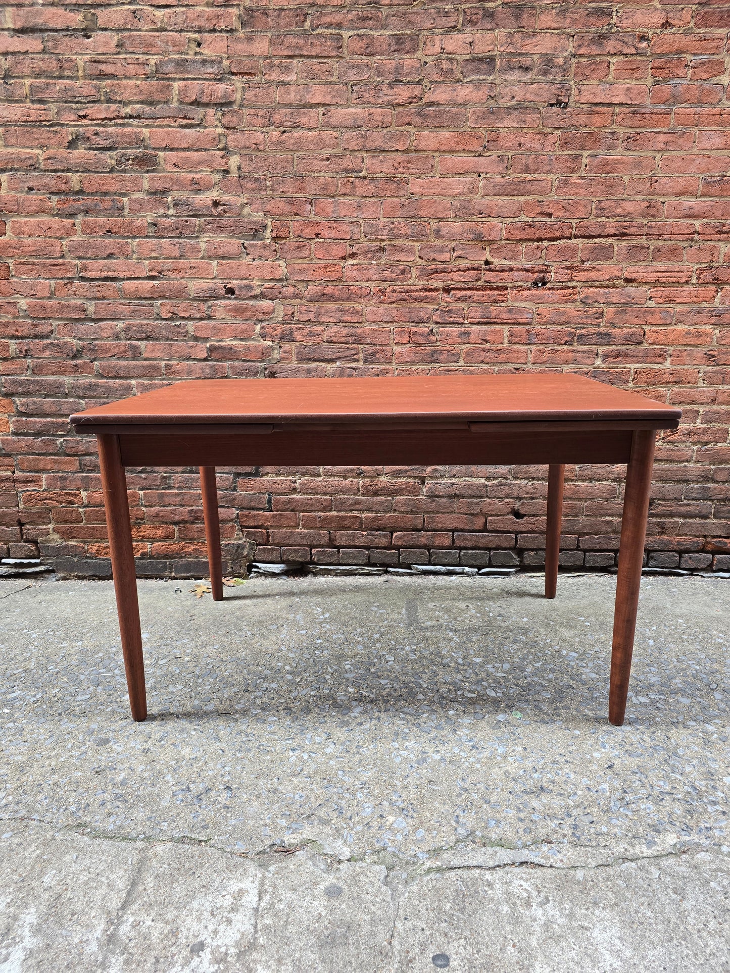 Expandable Danish Teak Dining Table 1225008