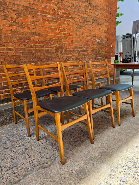 0526010 Danish Dining Chairs set of 6
