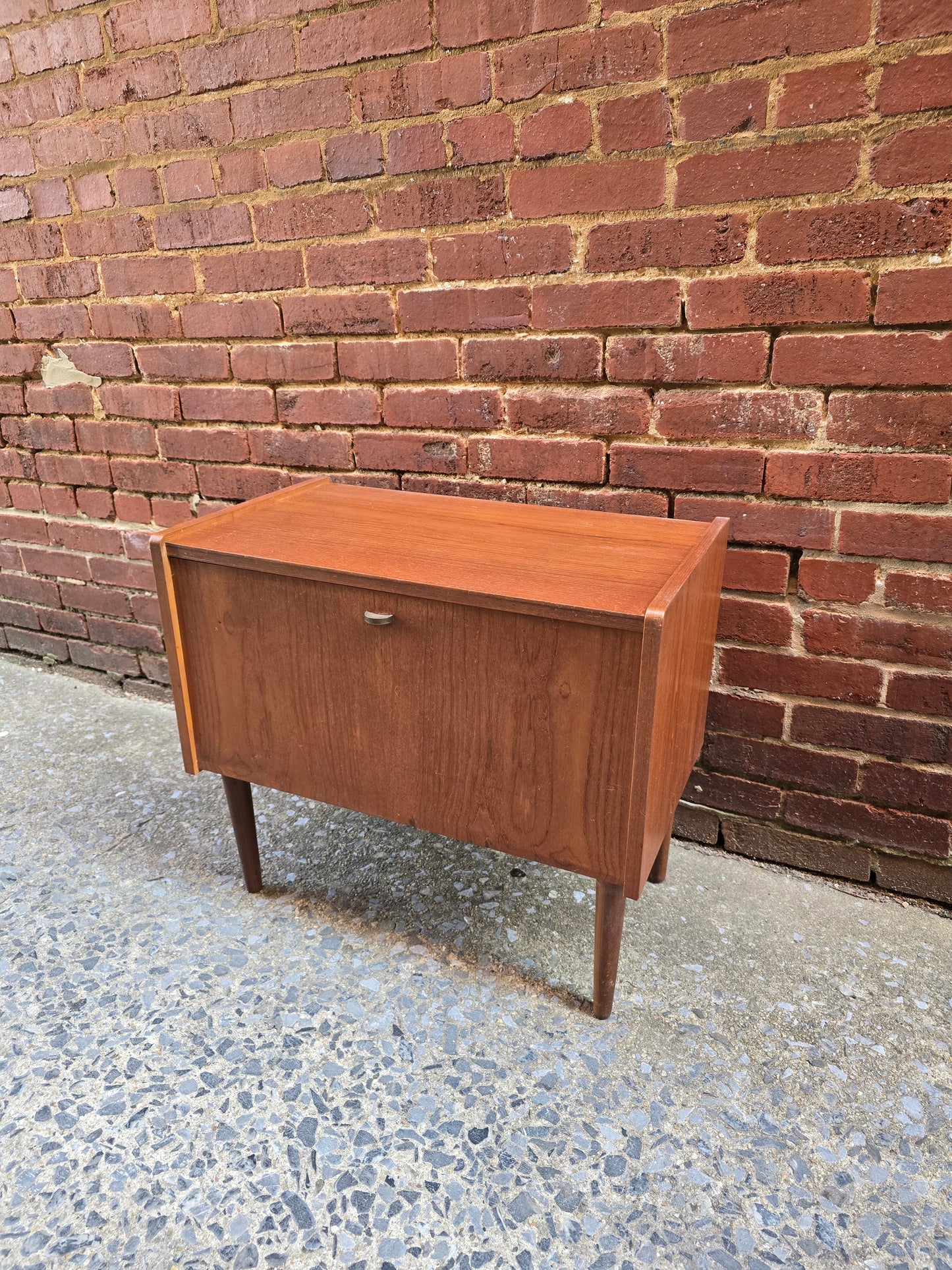 Danish Cabinet 0326004