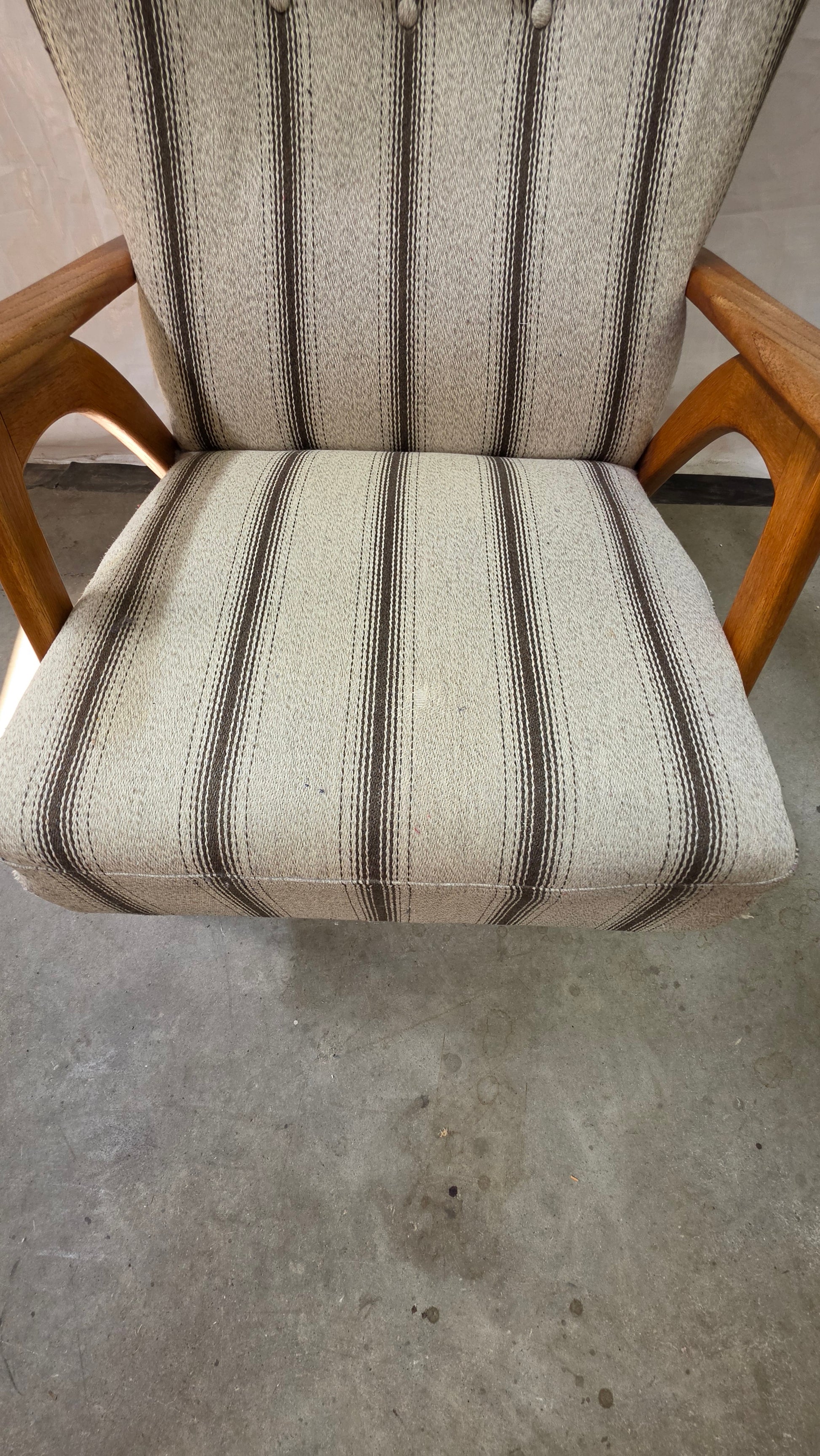 Tall Lounge Chair