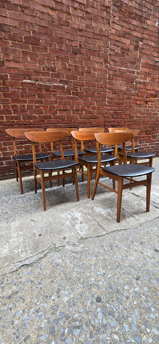 Set of 8 Danish Modern Dining Chairs